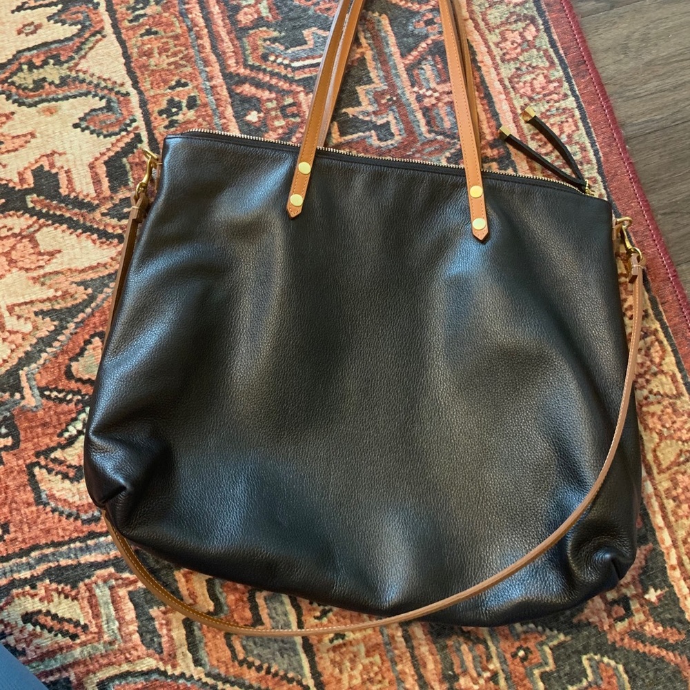 LIKE NEW k.slade carry all 💕❌SOLD❌
